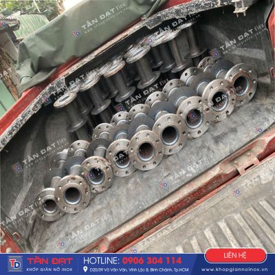 Gia Công Ống Cứng / Gia Công Bu Âm Tường Có Lá Chắn